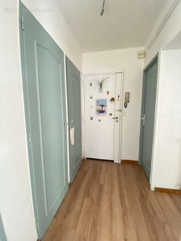 Appartement à MARSEILLE-12E