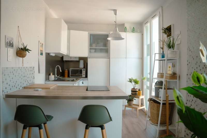 Appartement à MARSEILLE-12E