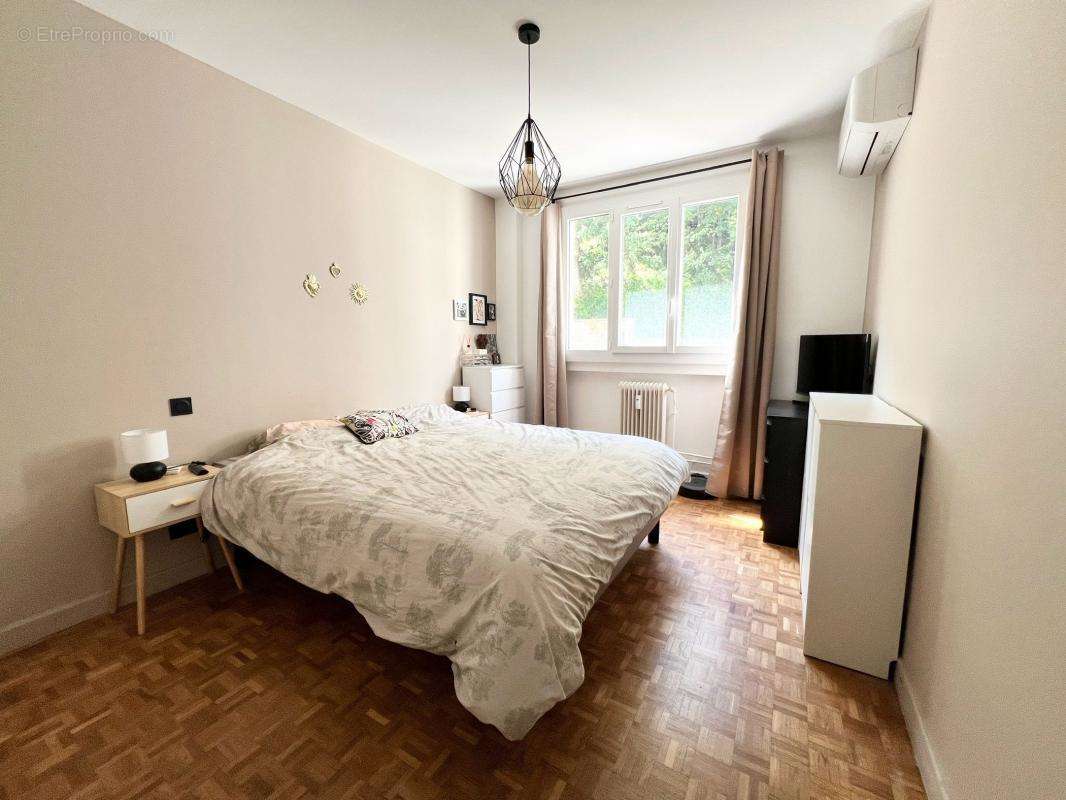 Appartement à LYON-6E