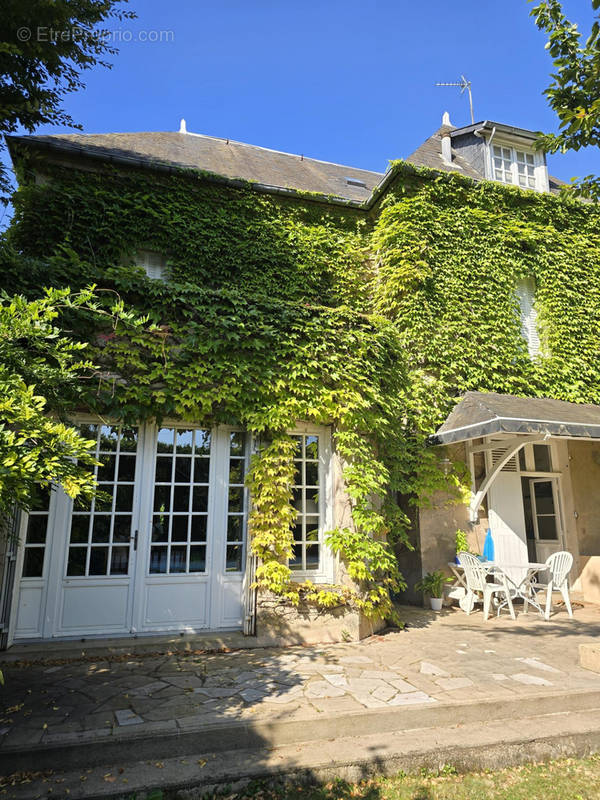 Maison à LE CREUSOT