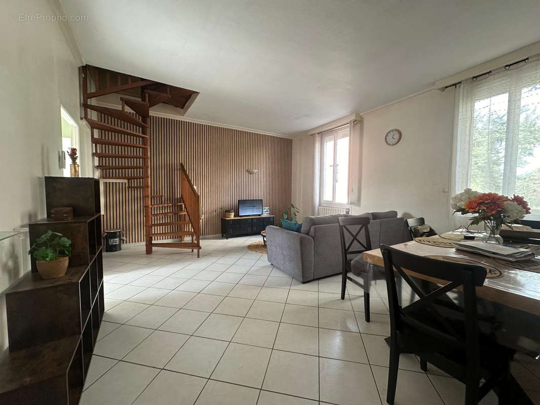 Appartement à ROANNE