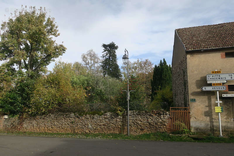 Maison à SAINT-DESIRE