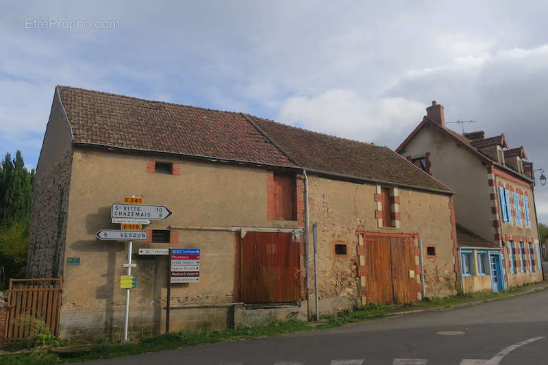 Maison à SAINT-DESIRE