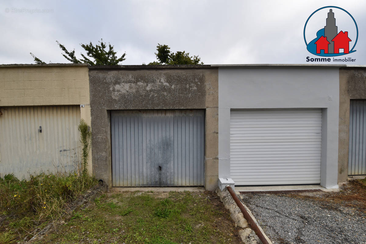 Parking à AILLY-SUR-SOMME