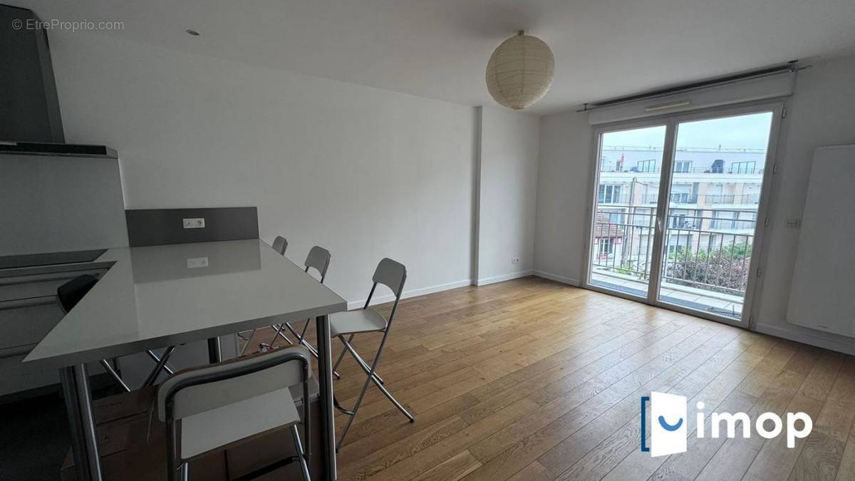 Appartement à AULNAY-SOUS-BOIS