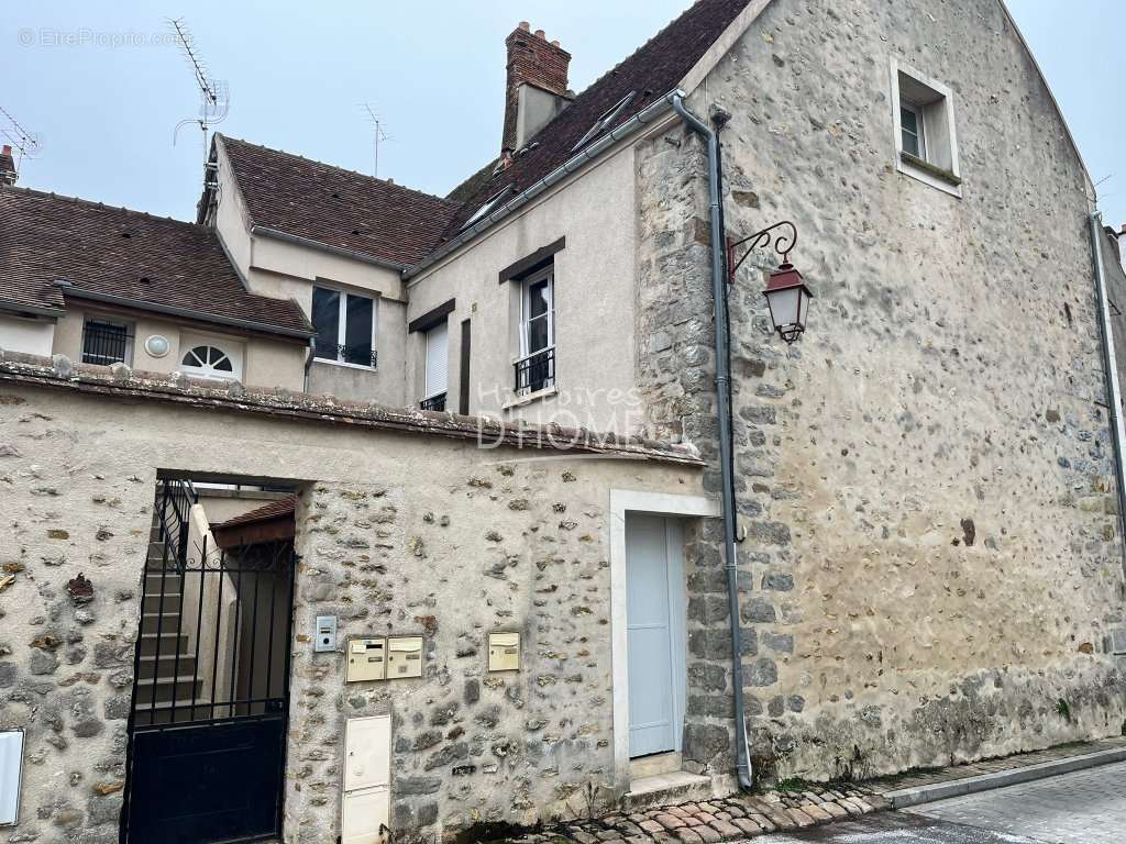 Appartement à ROZAY-EN-BRIE