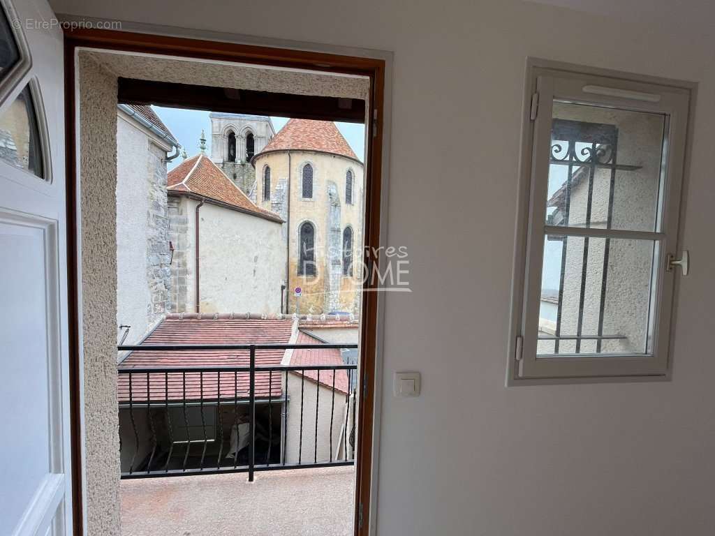 Appartement à ROZAY-EN-BRIE