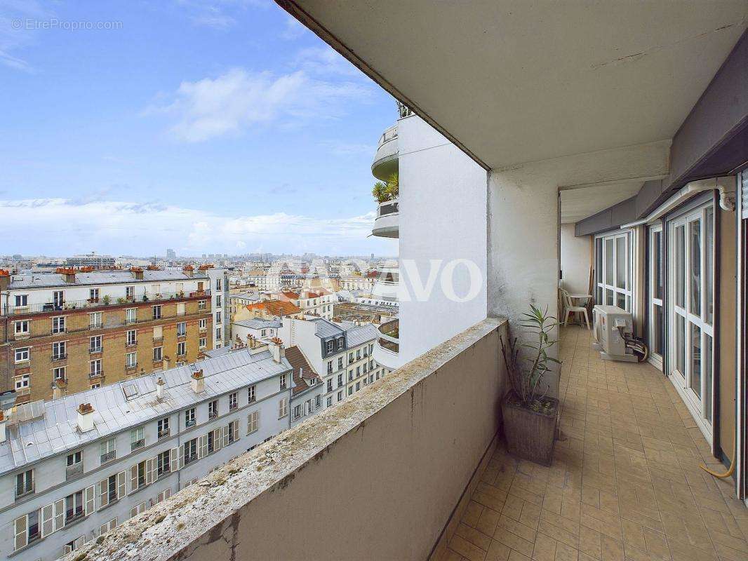 Appartement à PARIS-19E