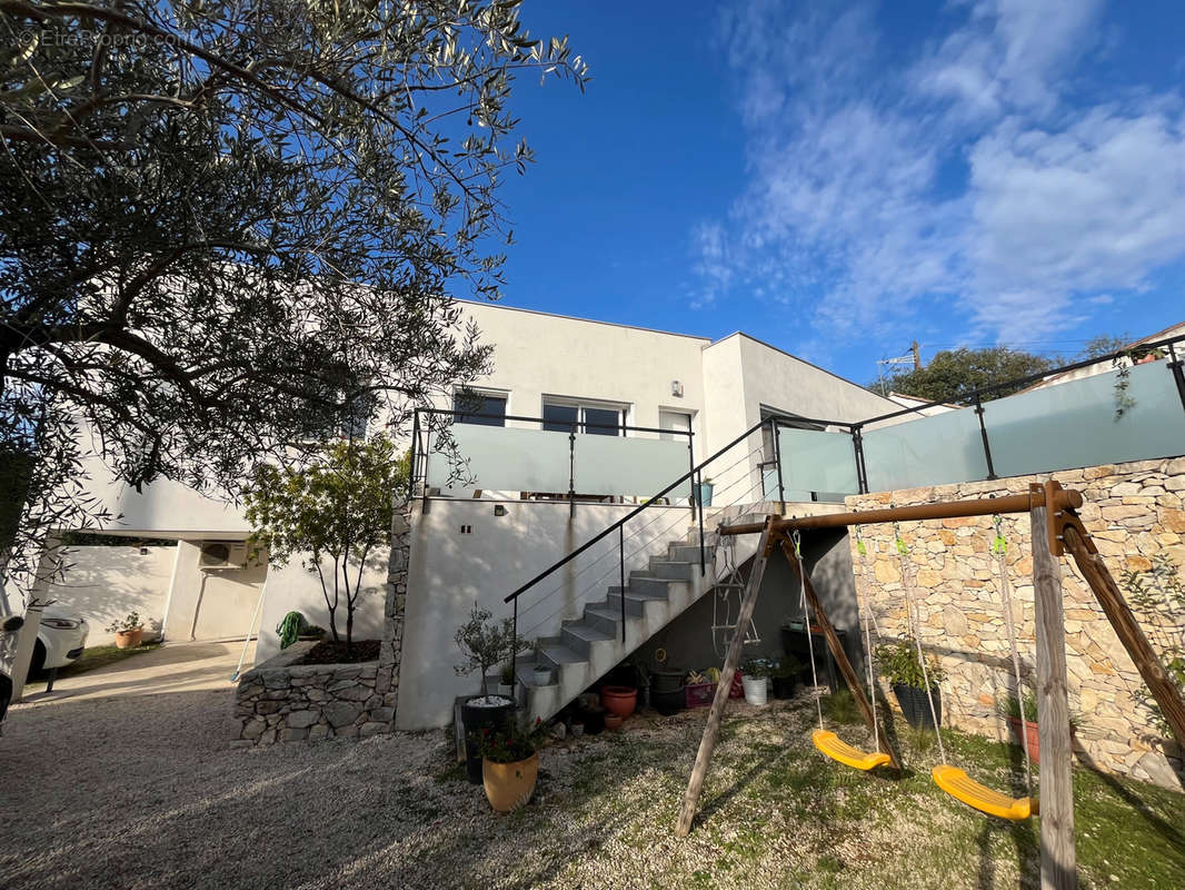 Maison à NIMES