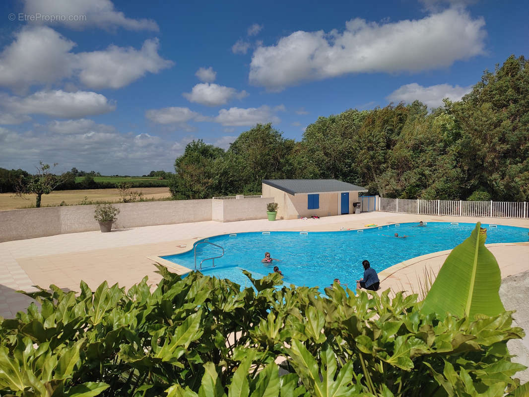 Maison à SAINT-CYR-EN-TALMONDAIS