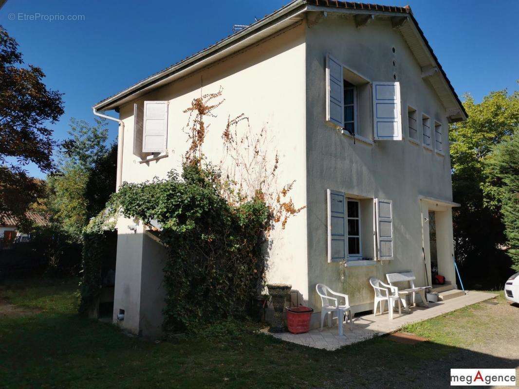 Maison à AIRE-SUR-L&#039;ADOUR