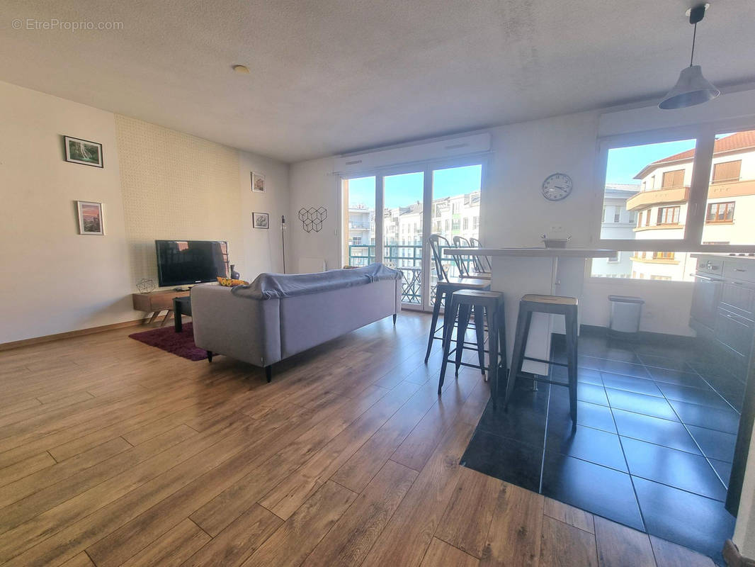 Appartement à LYON-7E