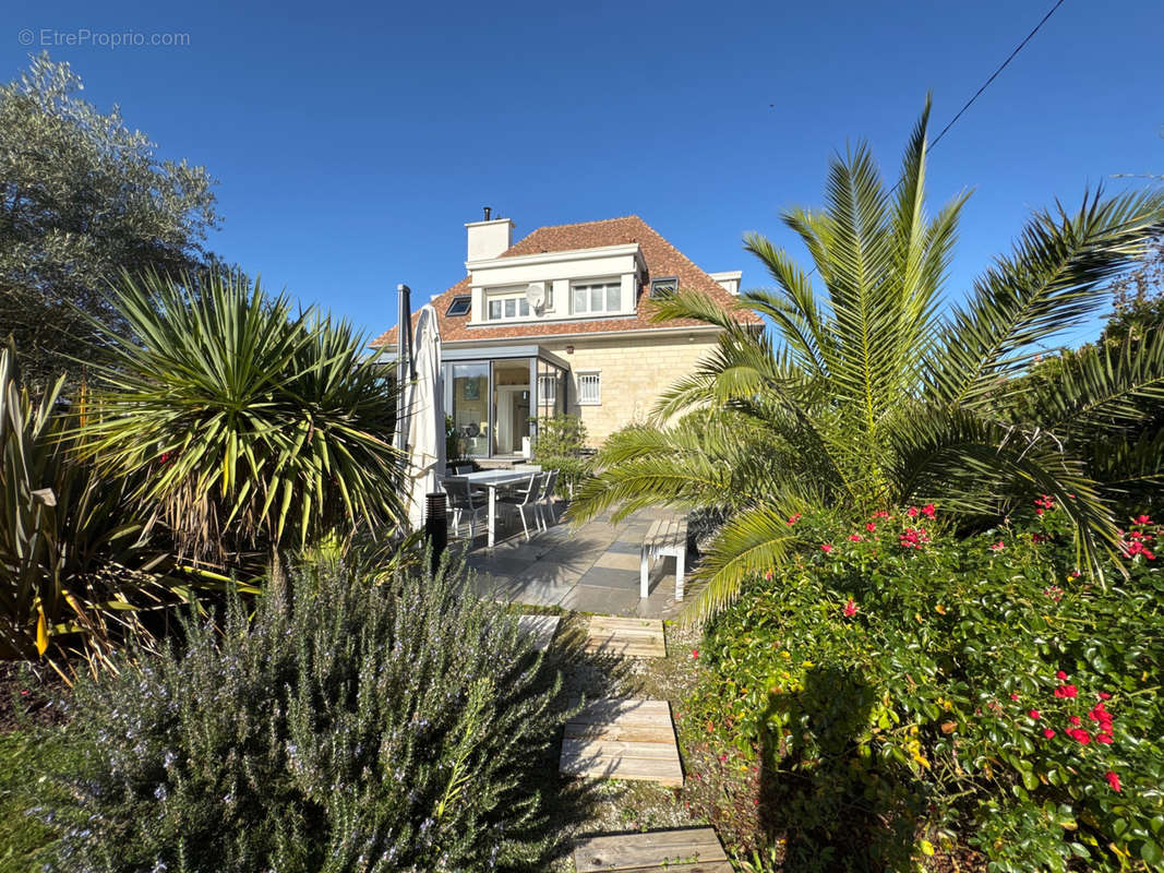 Maison à OUISTREHAM