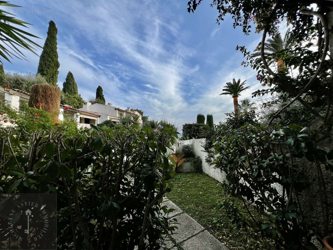 Maison à CAGNES-SUR-MER