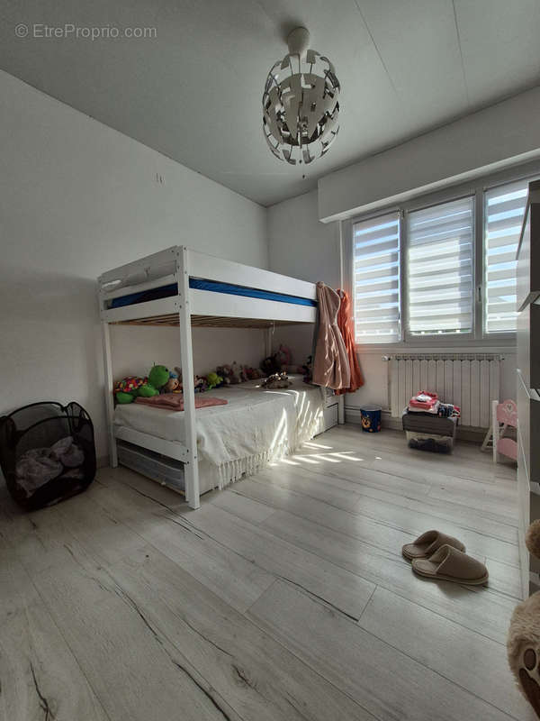 Appartement à WAZIERS