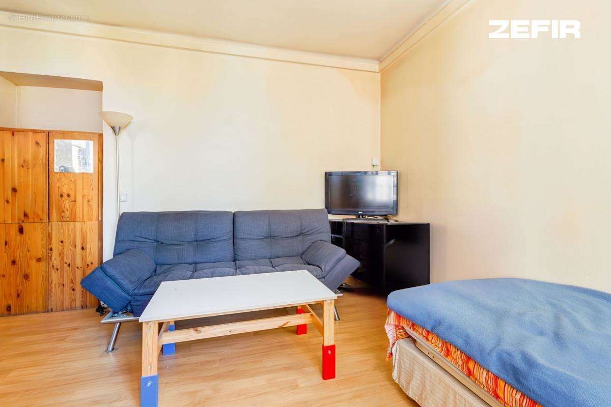 Appartement à CLICHY