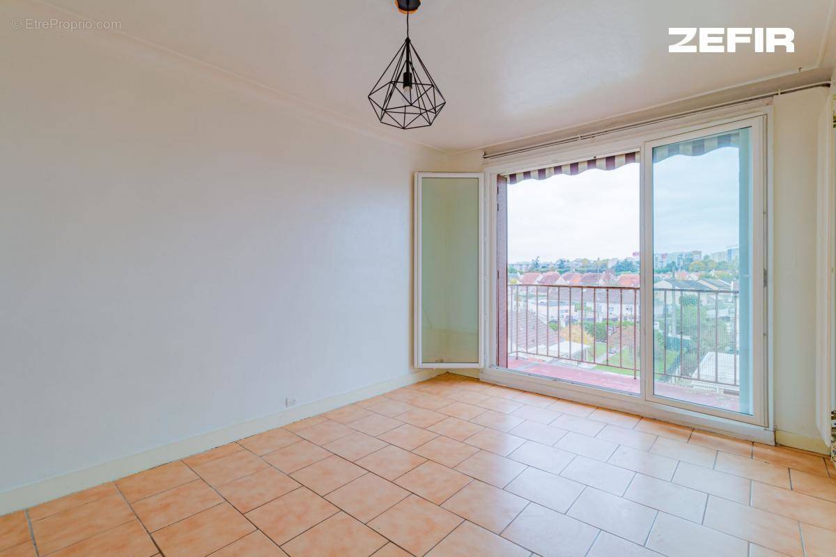 Appartement à GARGES-LES-GONESSE