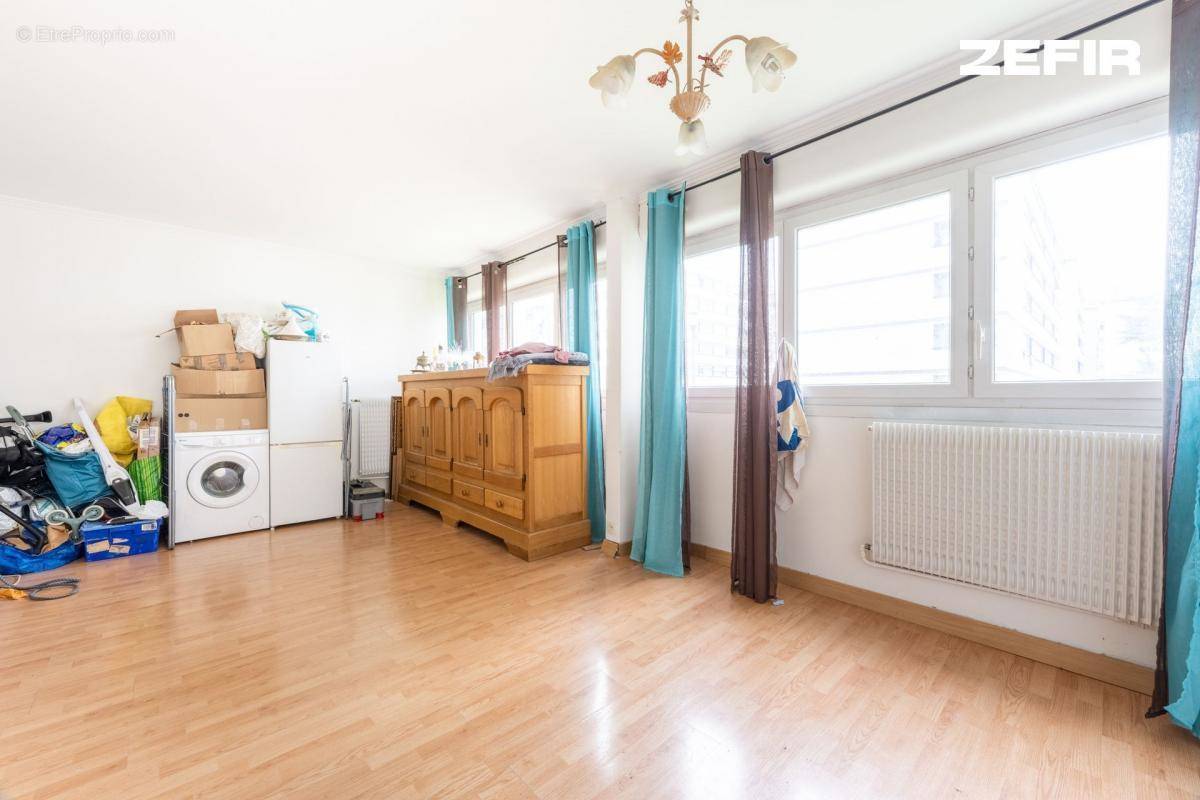 Appartement à PONTOISE