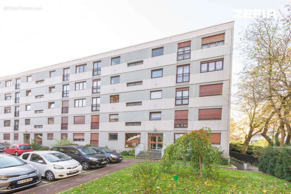 Appartement à CHATENAY-MALABRY