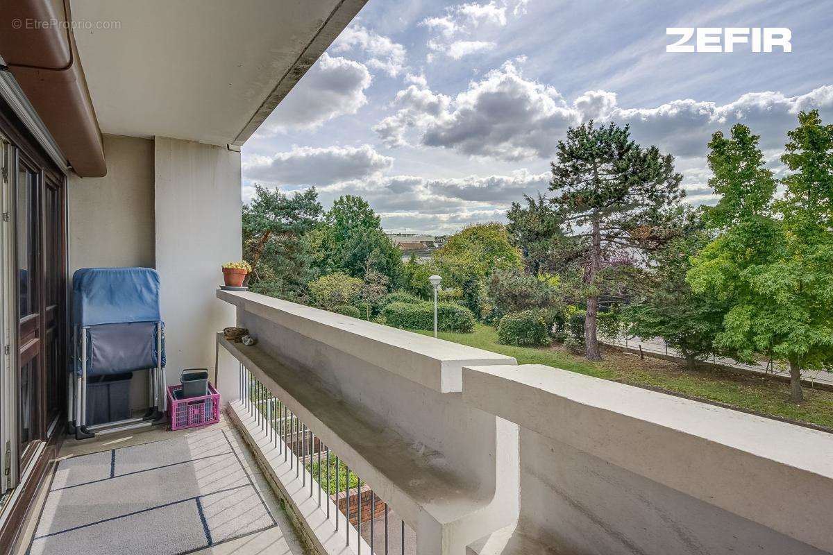 Appartement à RUEIL-MALMAISON