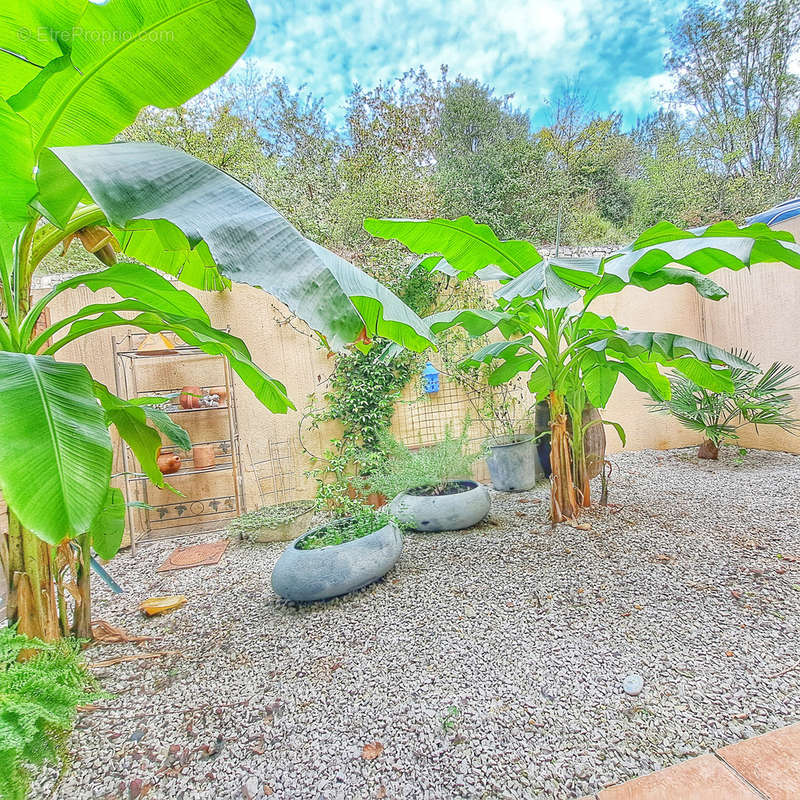 Maison à LAROQUE