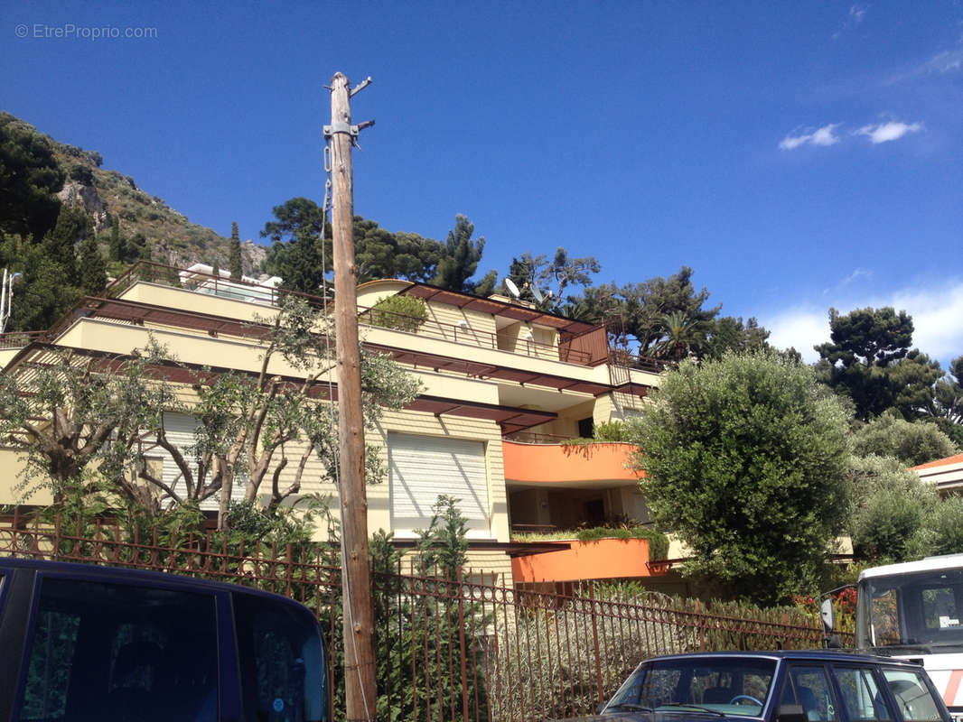 Appartement à ROQUEBRUNE-CAP-MARTIN