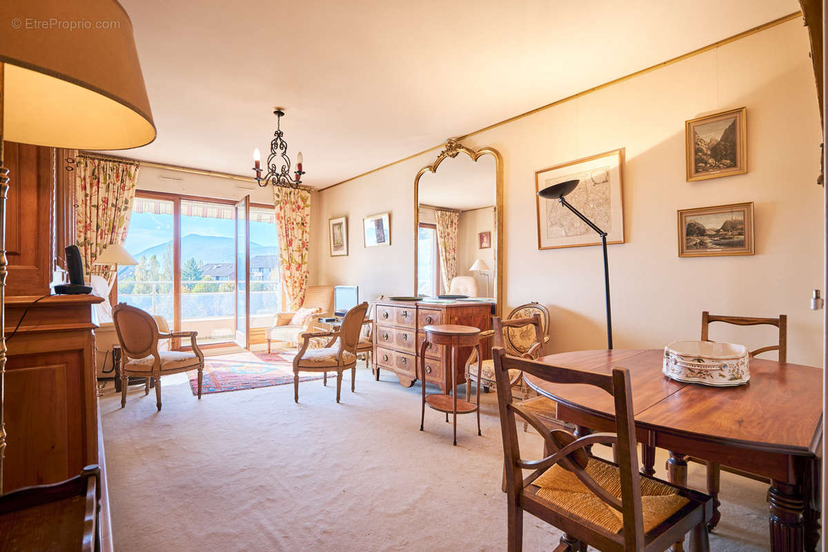 Appartement à ANNECY-LE-VIEUX