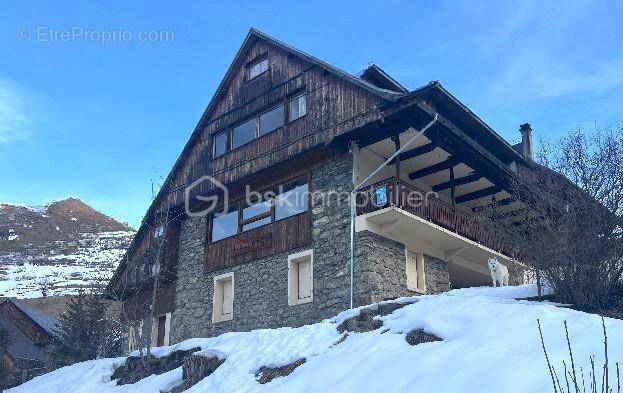 Appartement à ALBIEZ-MONTROND