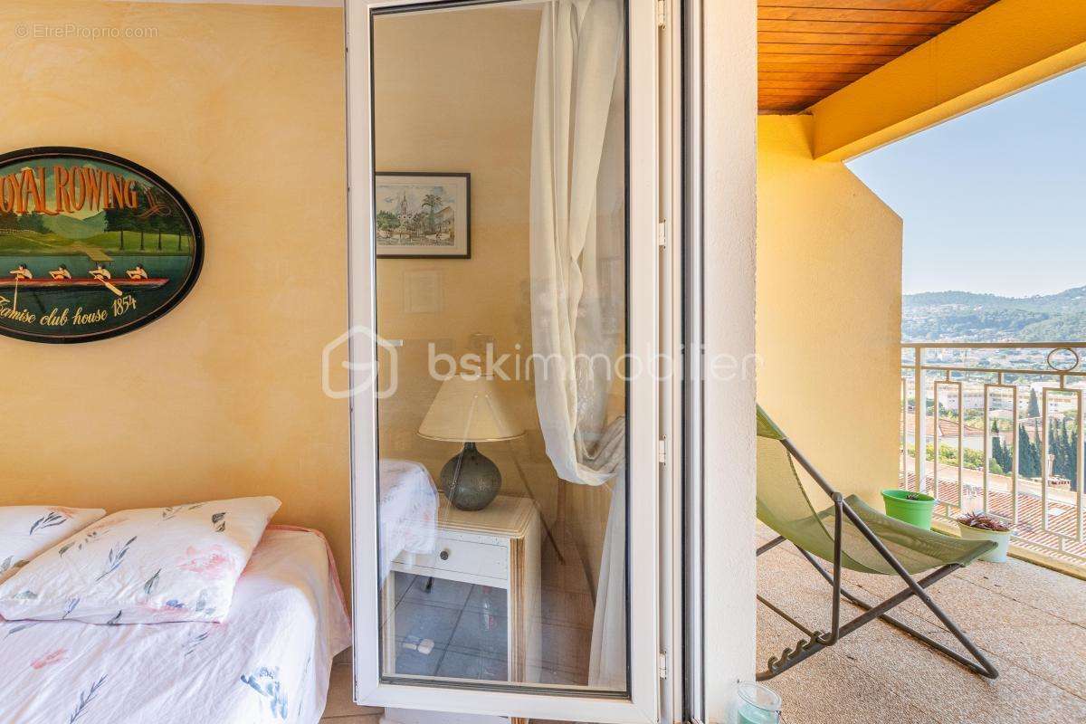 Appartement à HYERES