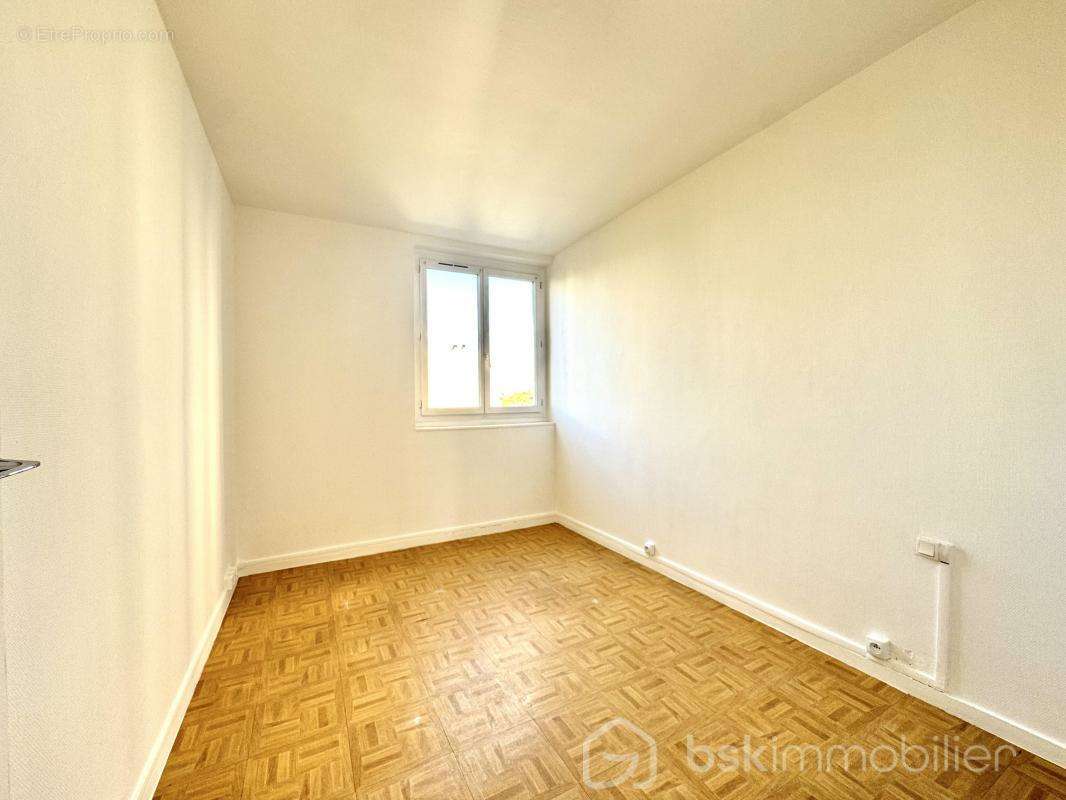 Appartement à ROSNY-SOUS-BOIS