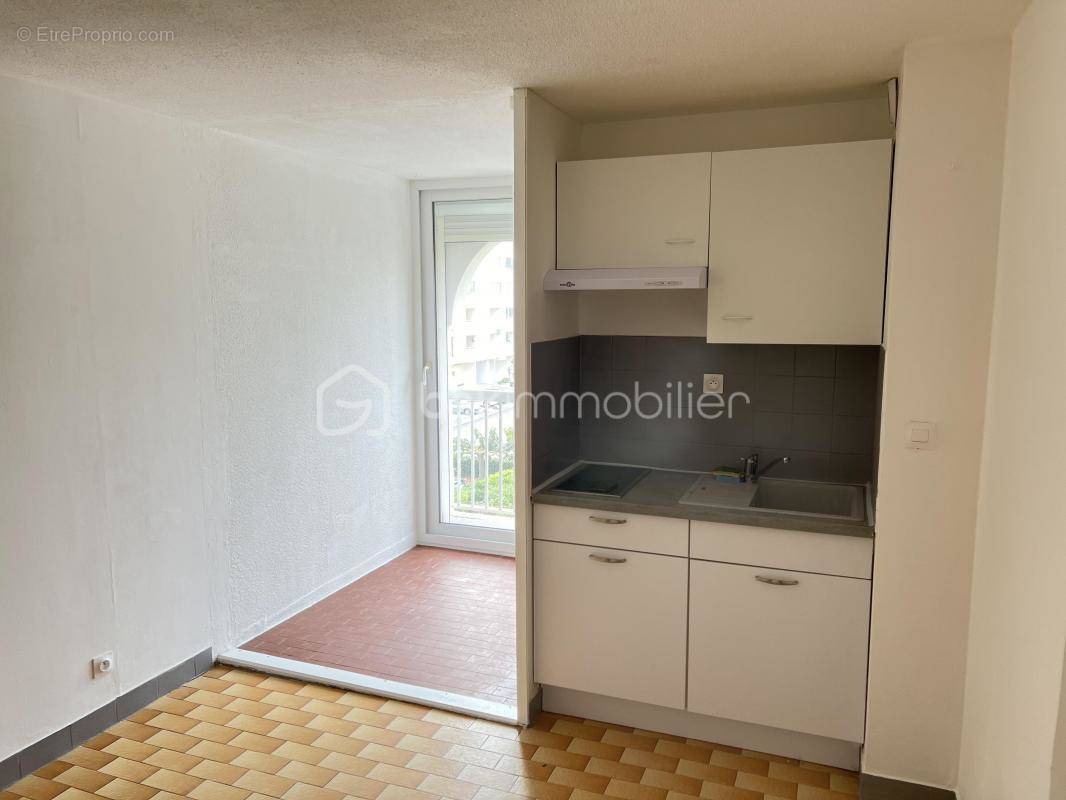 Appartement à CANDILLARGUES