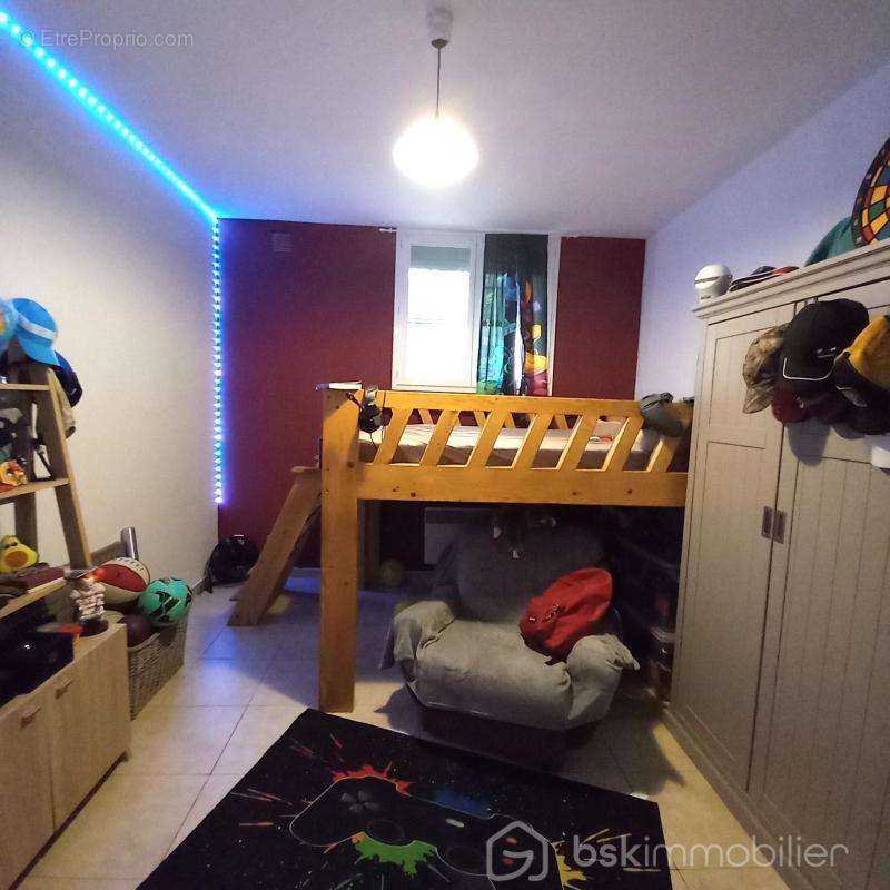 Appartement à CABRIERES