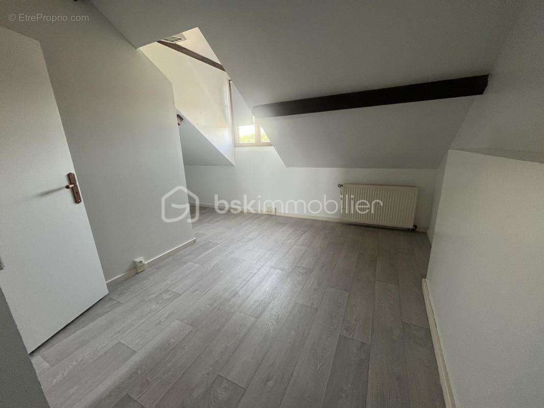 Appartement à DOURDAN