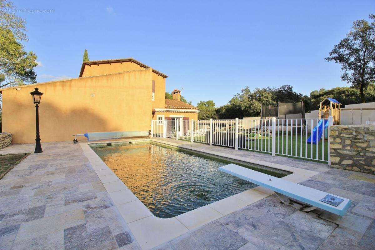 Maison à NIMES