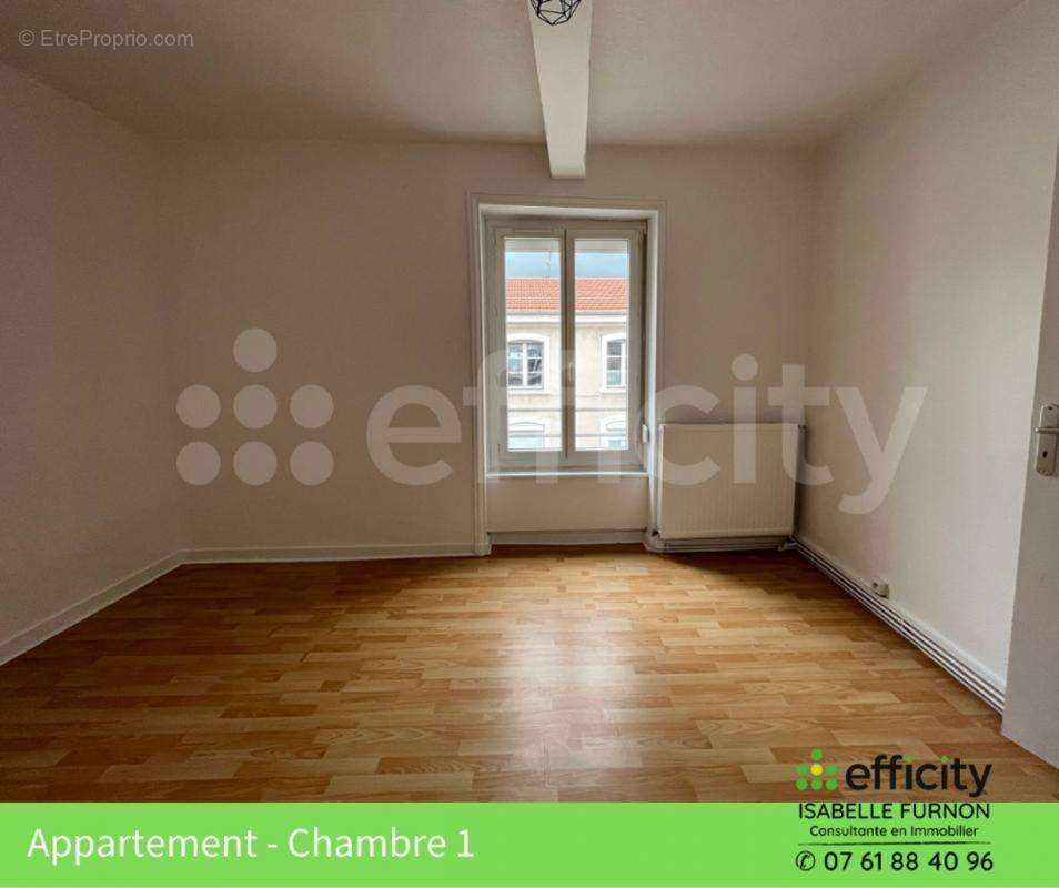 Appartement à CHAZELLES-SUR-LYON