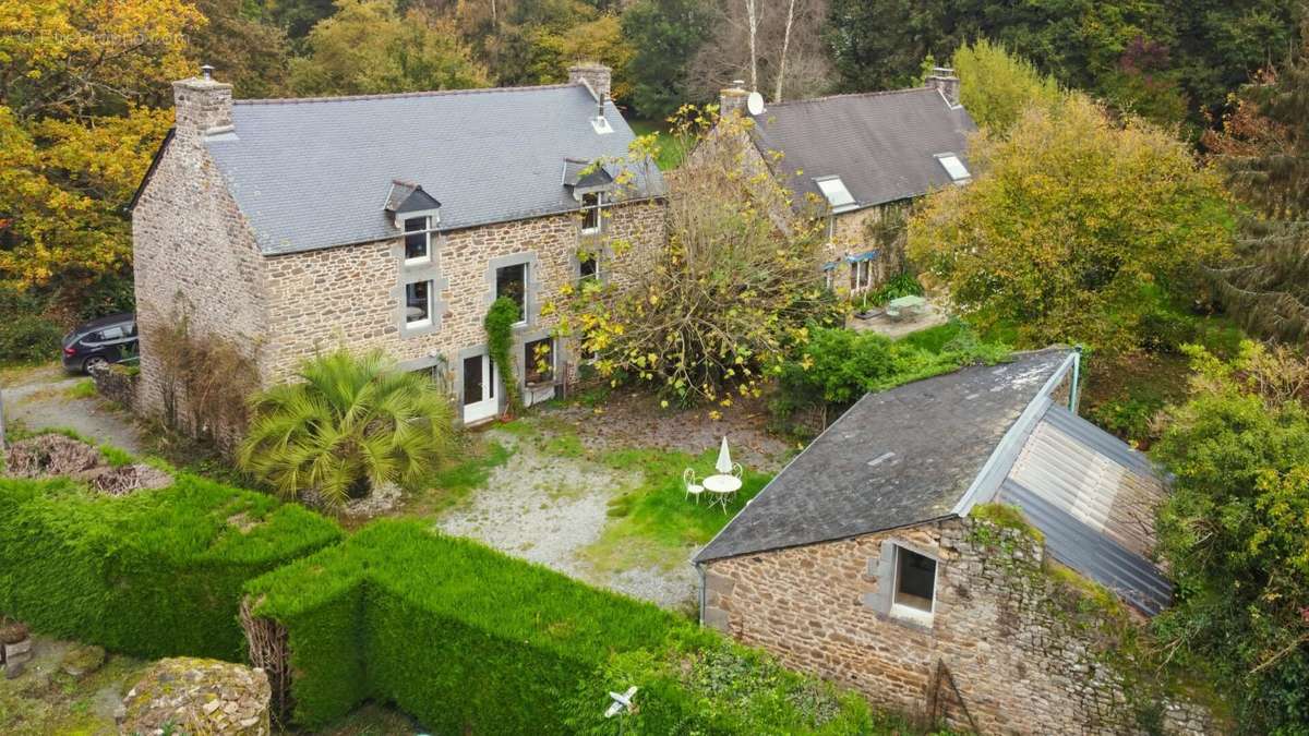 Maison à PLEUDIHEN-SUR-RANCE