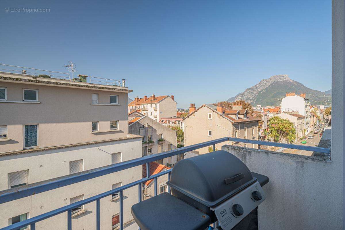 Appartement à GRENOBLE