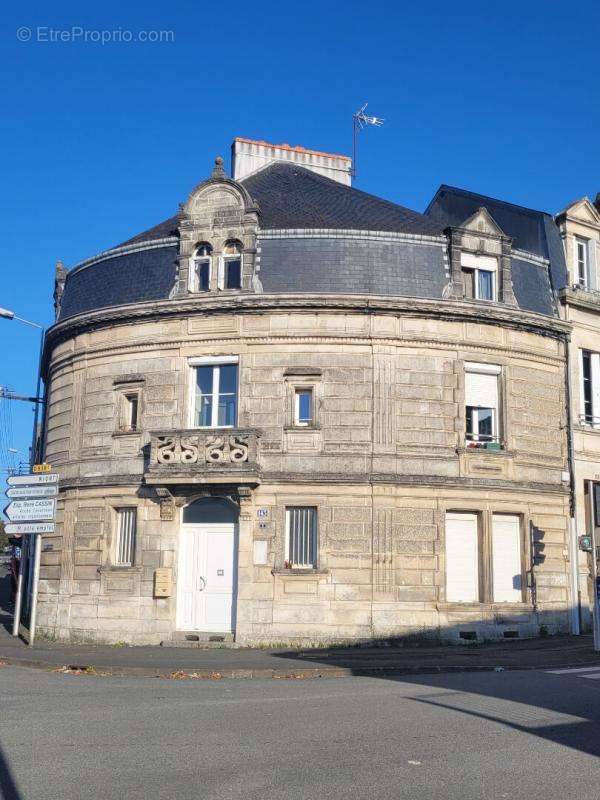 Appartement à FONTENAY-LE-COMTE