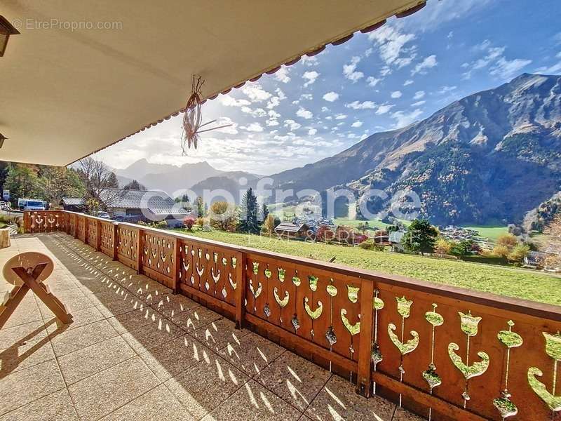 Appartement à LES CONTAMINES-MONTJOIE