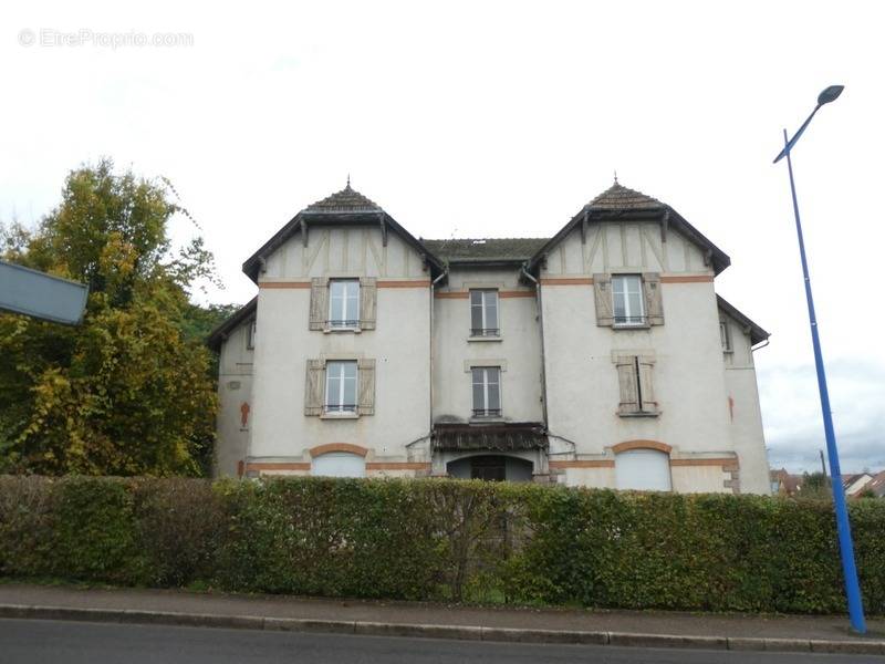 Appartement à THAON-LES-VOSGES