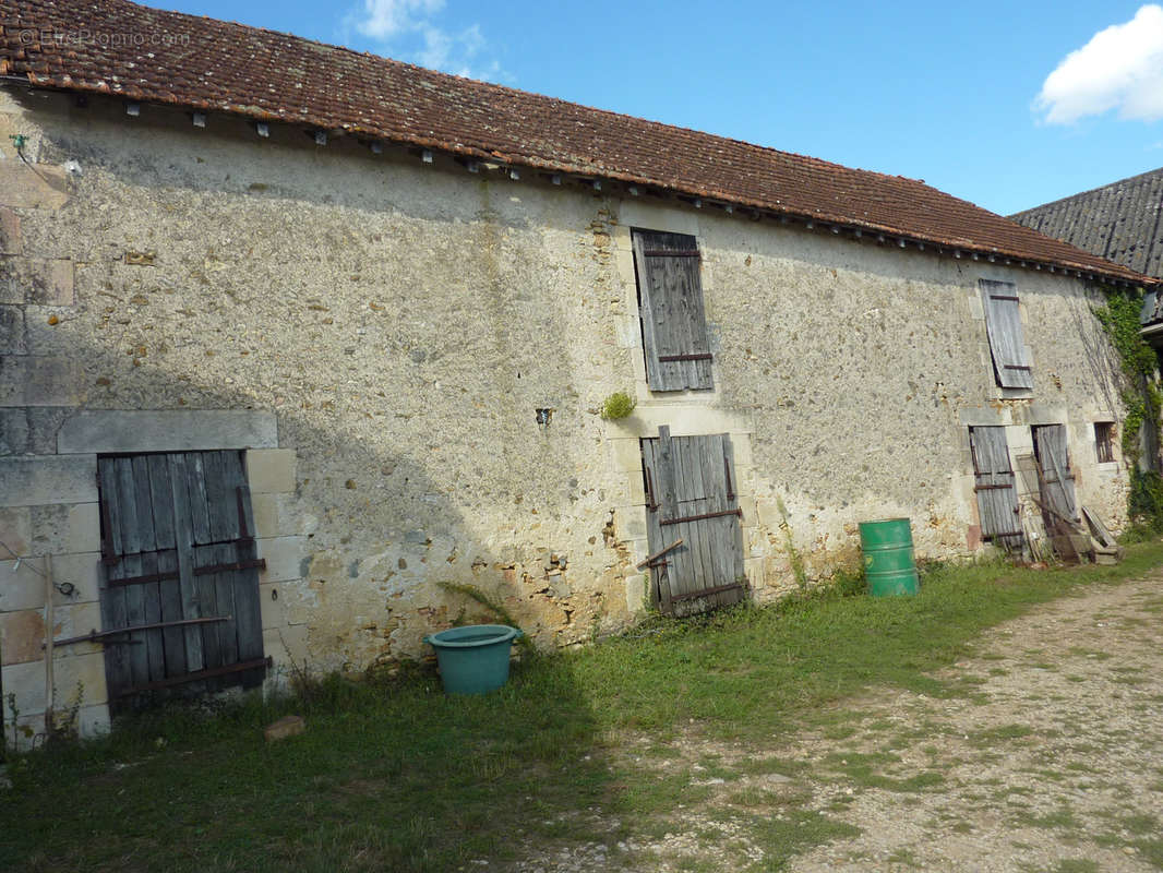 Appartement à BETHINES