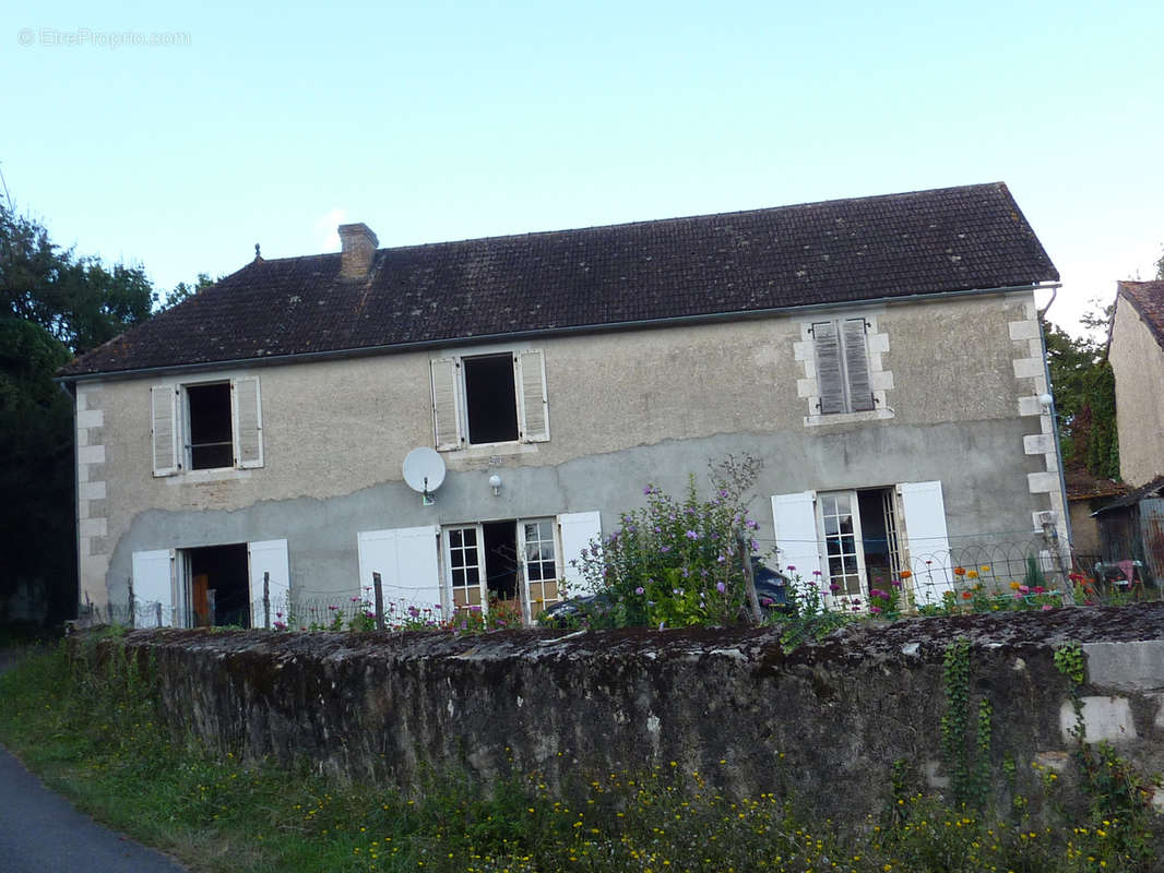 Appartement à BETHINES