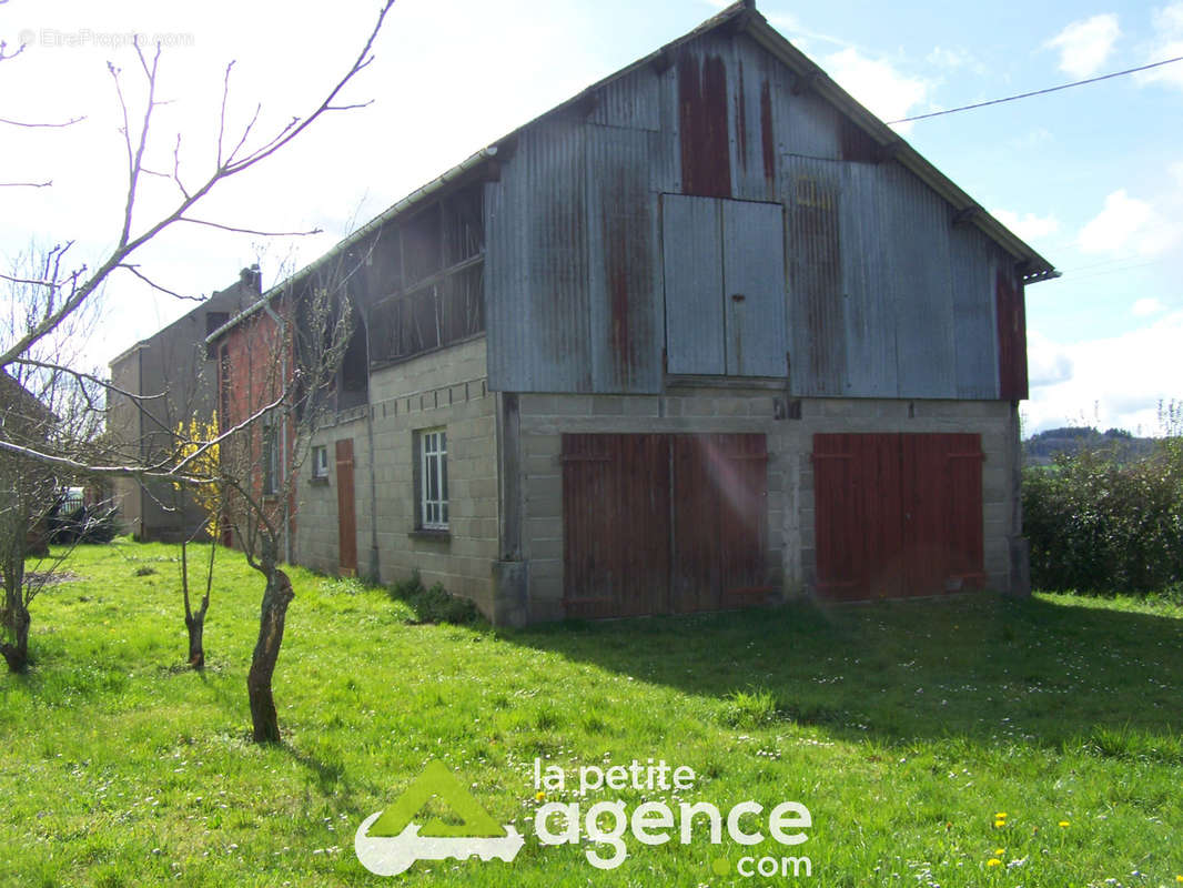 Maison à POULIGNY-NOTRE-DAME