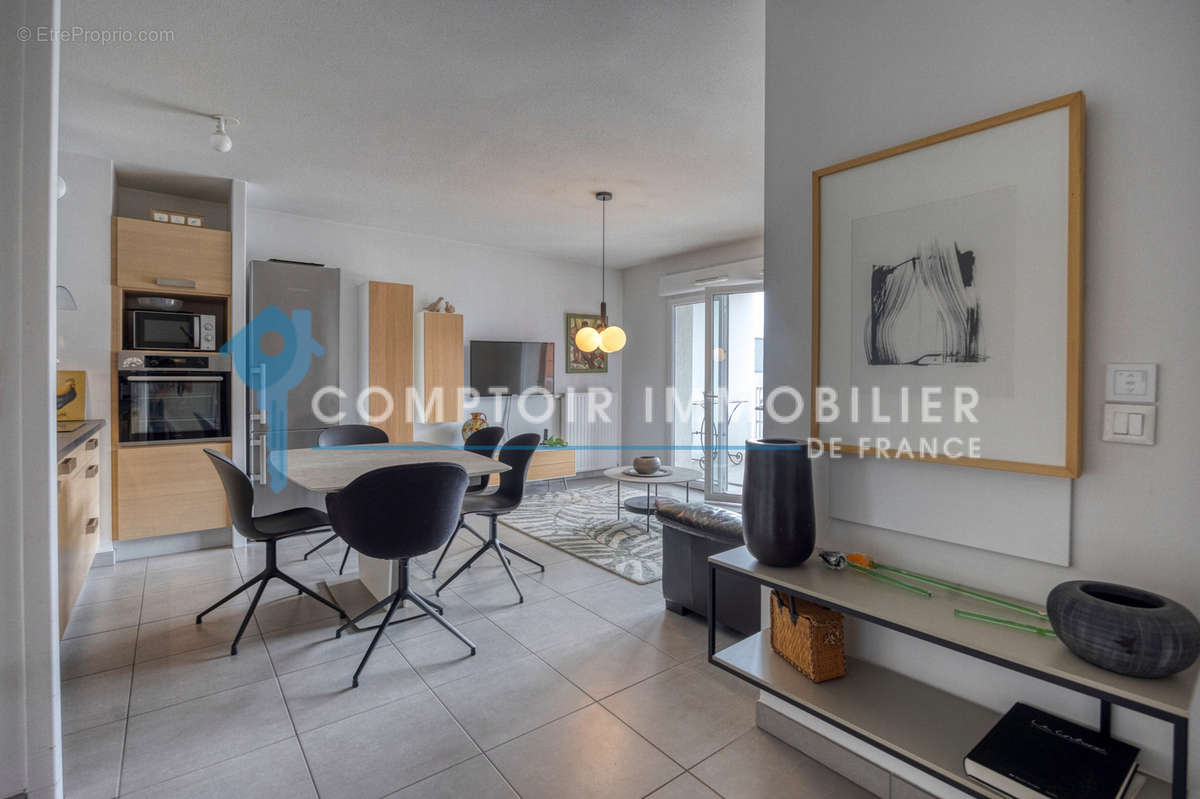 Appartement à SAINT-MARTIN-LE-VINOUX