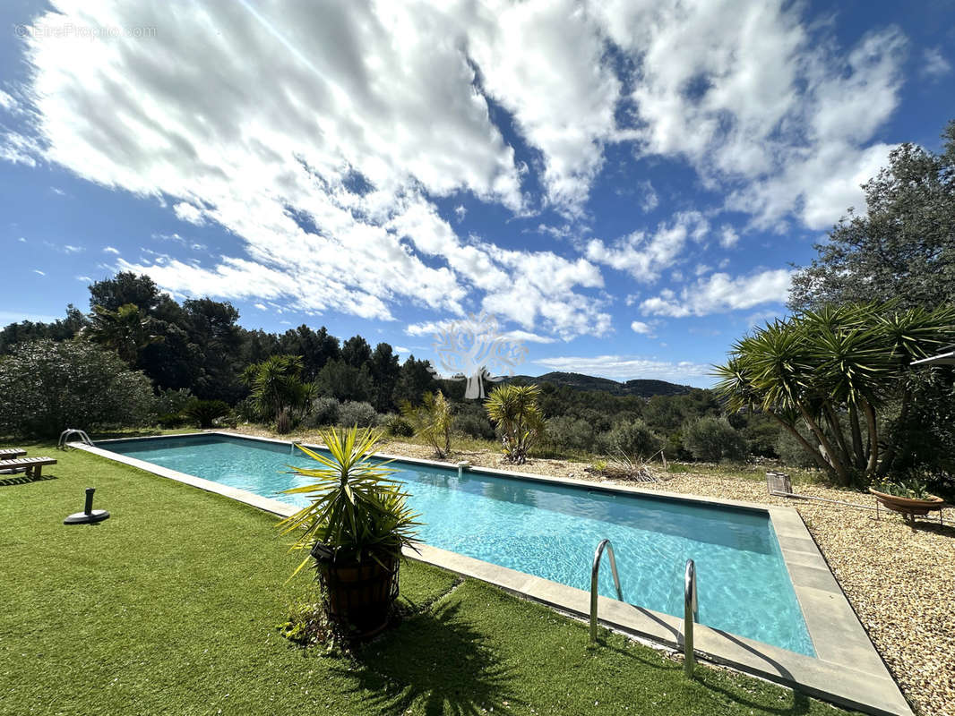 Maison à LE BEAUSSET