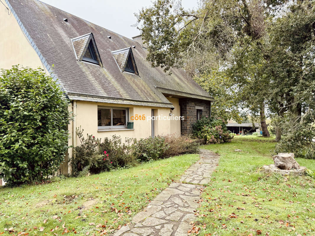 Maison à REMILLY-SUR-LOZON