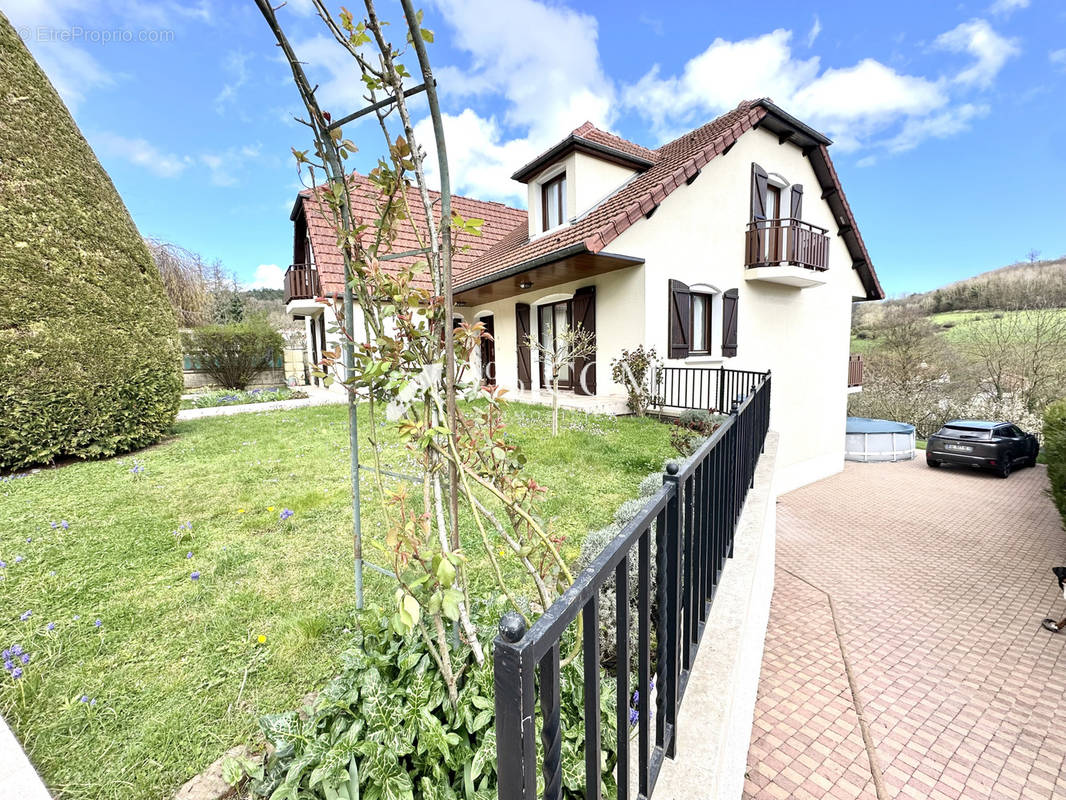 Maison à CHAVIGNY