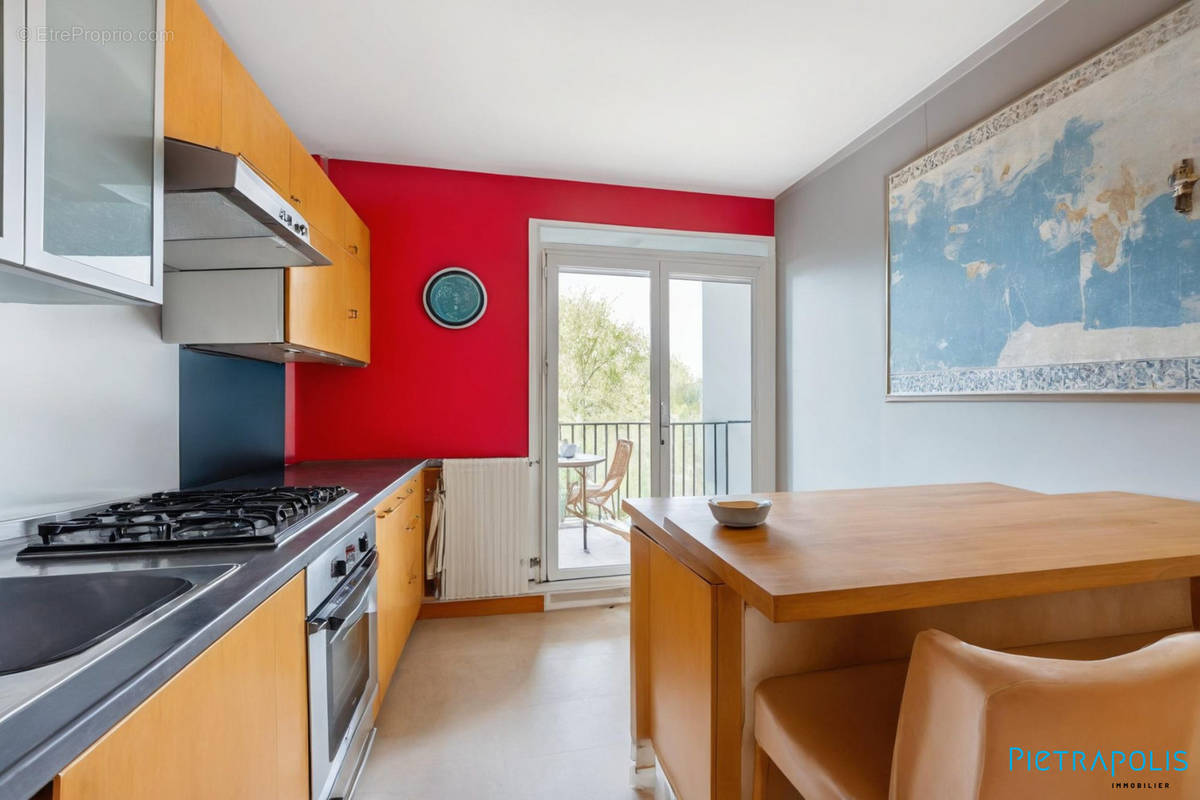 Cuisine  - Appartement à RILLIEUX-LA-PAPE