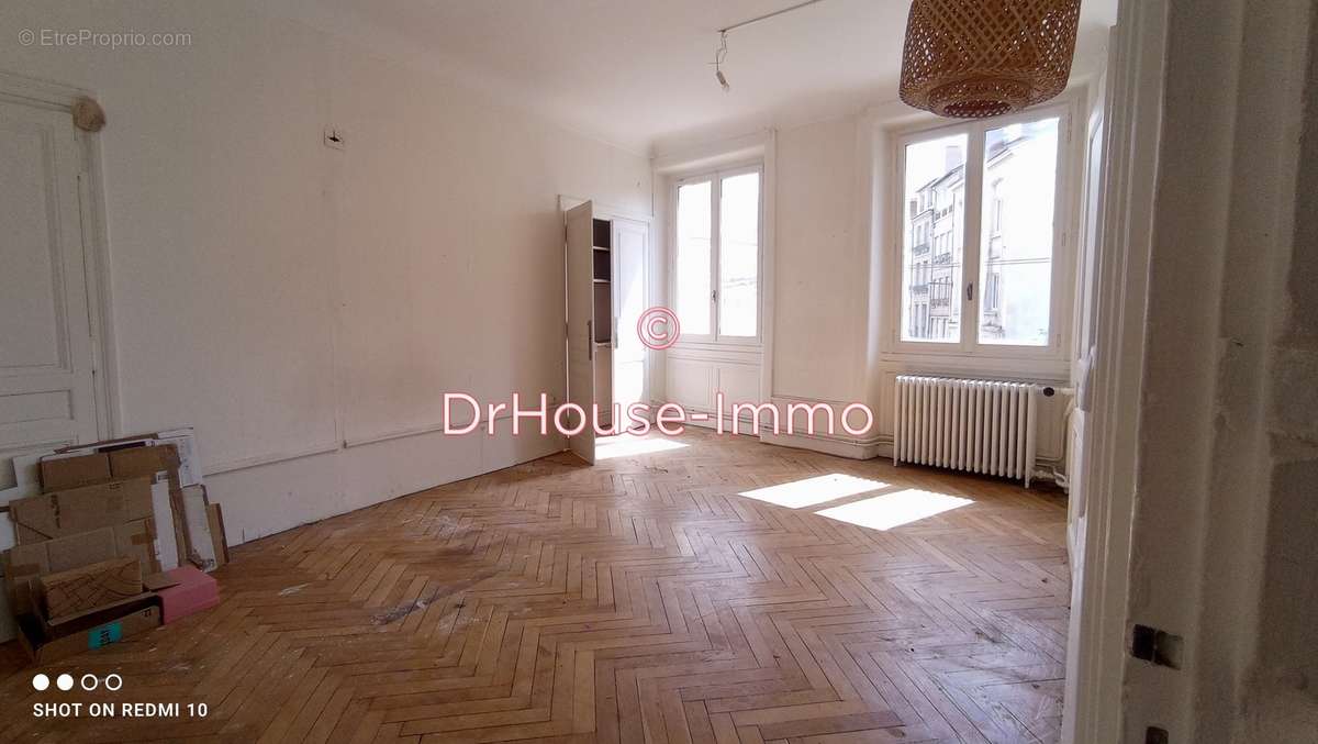 Appartement à SAINT-ETIENNE