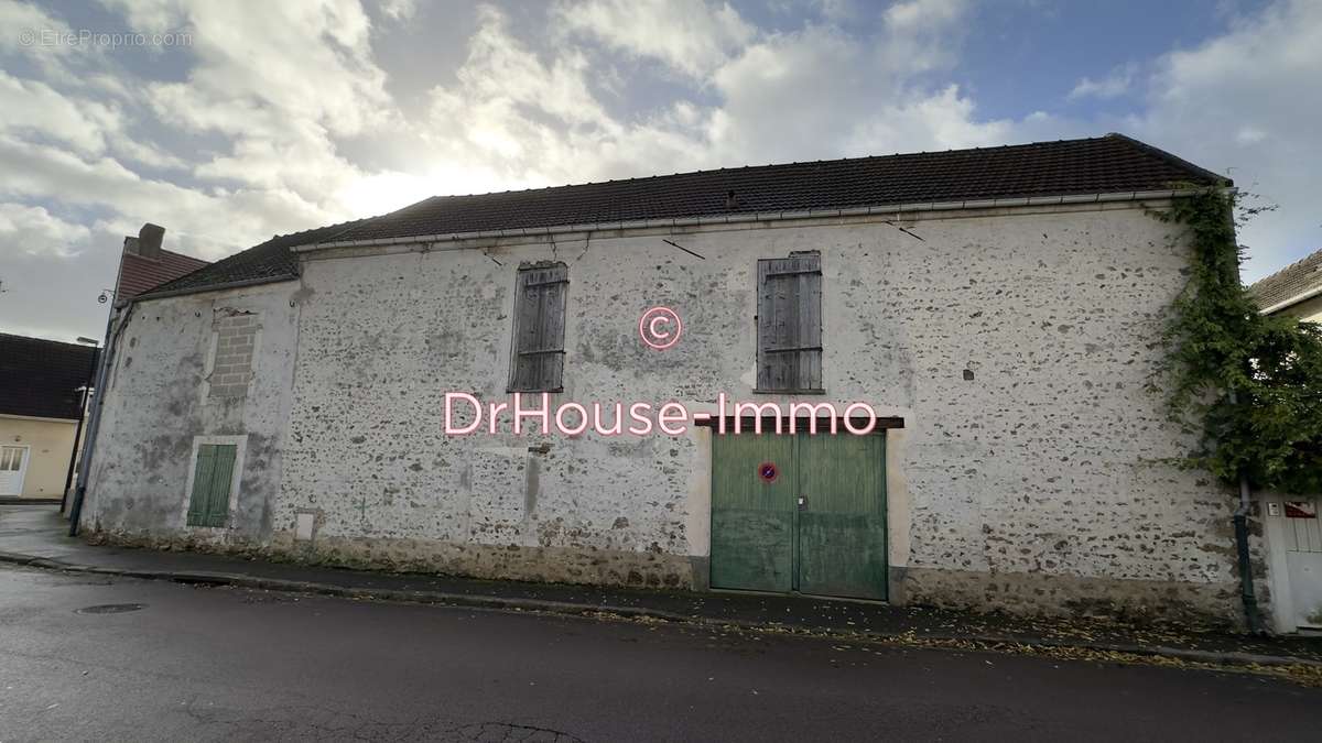 Maison à LES ALLUETS-LE-ROI